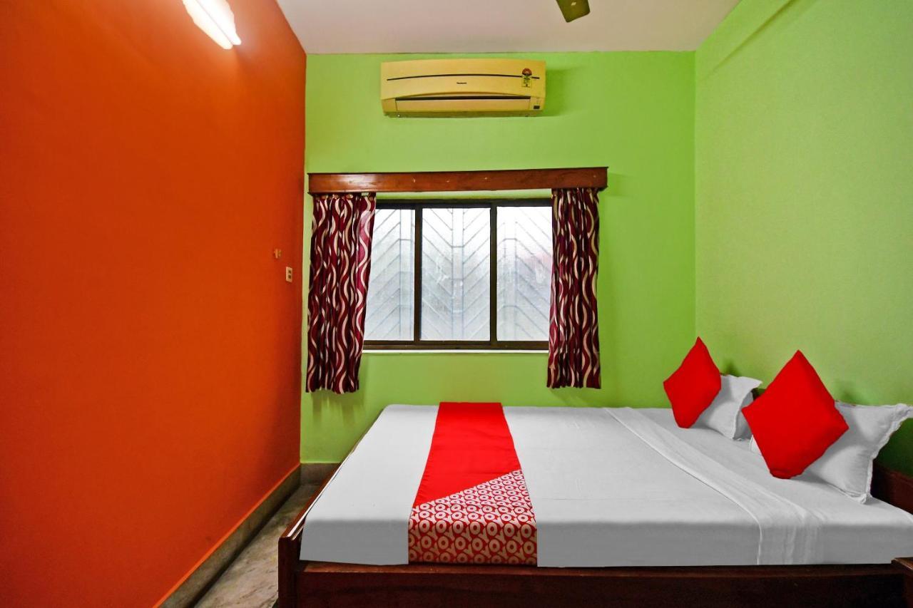 Hotel Oyo 85829 Max International Kalkutta Exterior foto